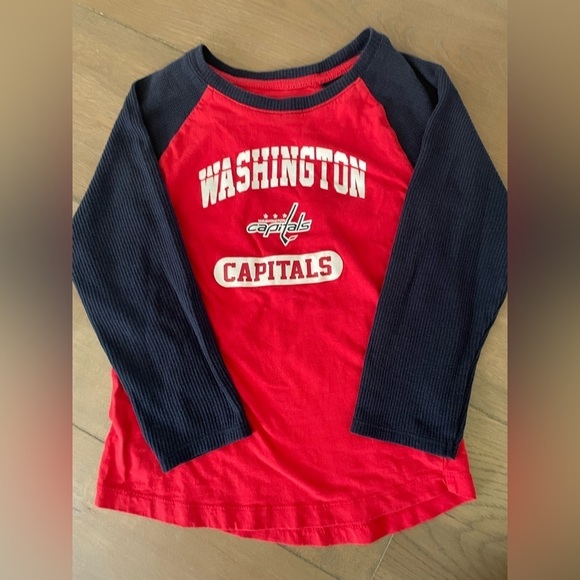 NHL Other - Washington Capitals Kids Raglan 3/4 Shirt - Red and Blue, Size 6